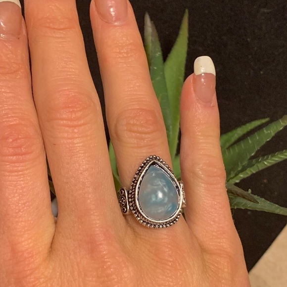Stunning blue moonstone silver ring - Picture 7 of 8